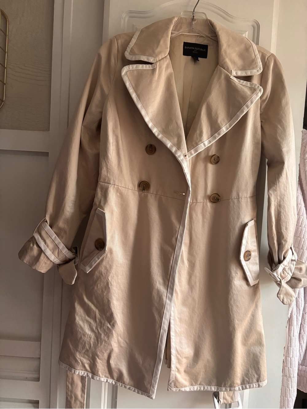 Banana Republic Beige/Cream Double-Breasted Trench Coat